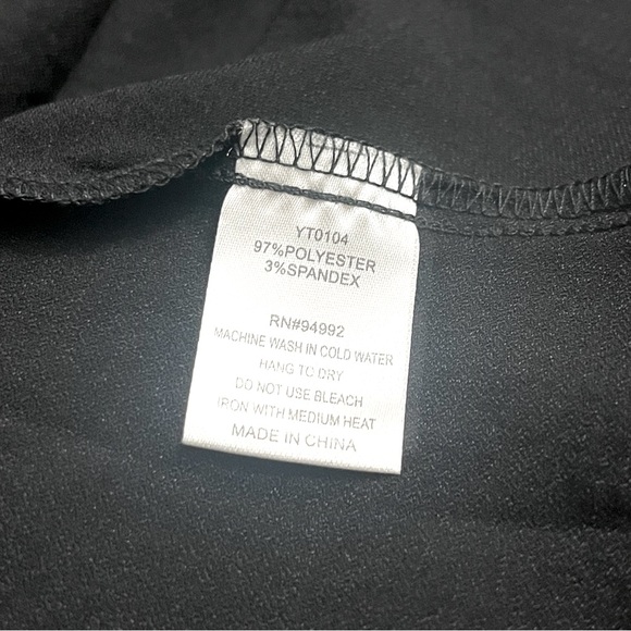 Patricia Luca NWOT Black AsymmetricalStyle Short Sleeve Top - Picture 3 of 4